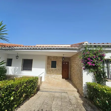 Casa Del La Encantada 10 Huespedes Con Piscina Jaras *