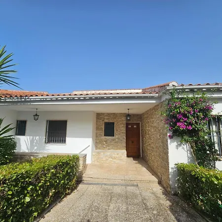 Casa Del La Encantada 10 Huespedes Con Piscina Jaras *