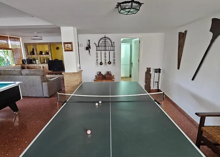 Сasa de vacaciones Casa Del La Encantada 10 Huéspedes Con Piscina Comunitaria Jaras