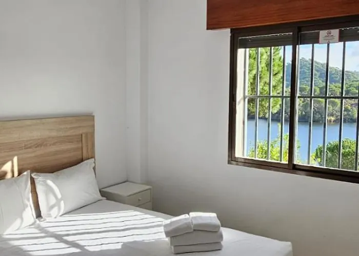 Casa Del La Encantada 10 Huéspedes Con Piscina Comunitaria Jaras Сasa de vacaciones *