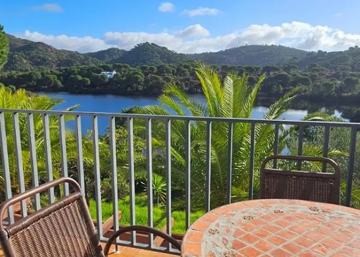 Casa Del La Encantada 10 Huéspedes Con Piscina Comunitaria Jaras Сasa de vacaciones *