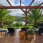 Holiday home El La Encantada !!! Piscina Mas Campo De Tenis !!!!!